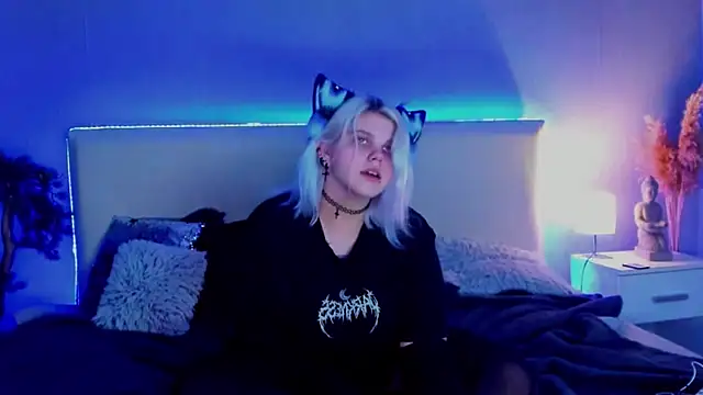 JoannLowe online show from 15, 3, 2025