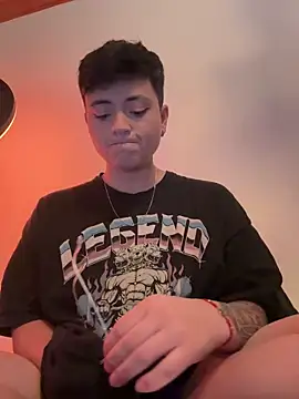 Ashley Chriss online show from 23, 1, 2025