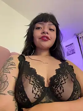 Ashley Chriss online show from 2, 2, 2025