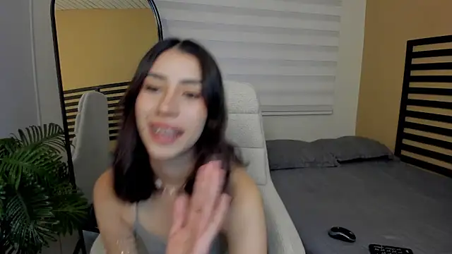 Catyloves online show from 3, 3, 2026