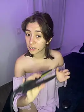 Catyloves online show from 16, 2, 2025