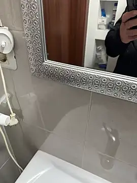 Snapshot of ros217 chatting on 9, 1, 2026 ros217 online show from 9, 1, 2026