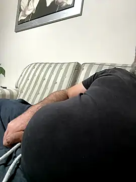 Snapshot of ros217 chatting on 17, 12, 2025 ros217 online show from 17, 12, 2025