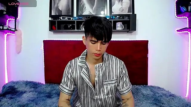 Tayson Rivers online show from 28, 1, 2025