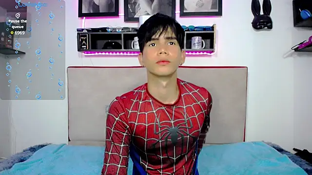 Tayson Rivers online show from 5, 3, 2025