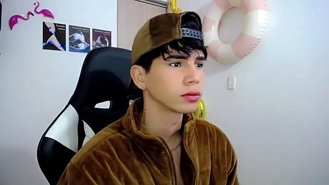 Tayson Rivers online show from 15, 9, 2025