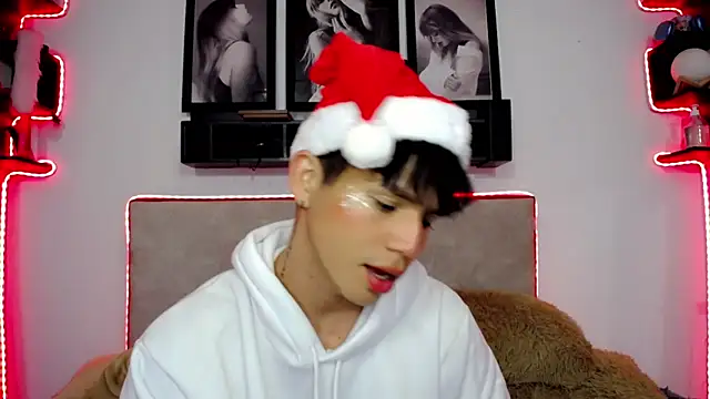 Tayson Rivers online show from 8, 12, 2024