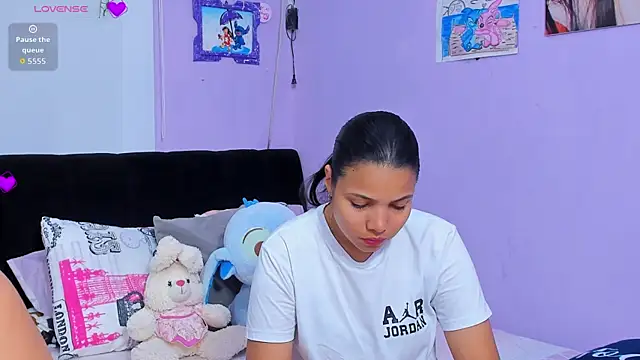 sara mendez2 online show from 14, 9, 2025