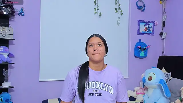 sara mendez2 online show from 16, 10, 2025