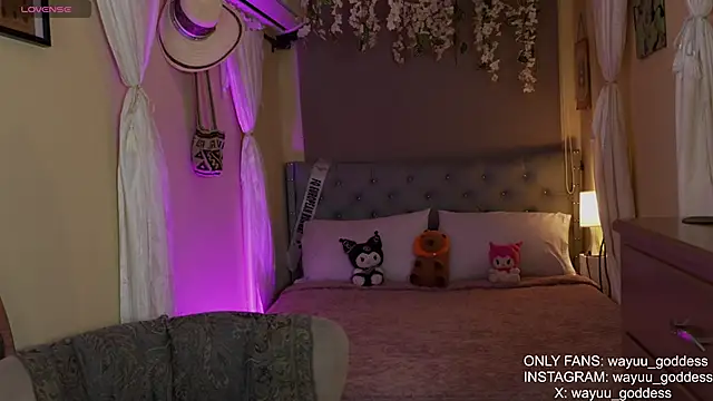 wayuu-goddess online show from 4, 10, 2025