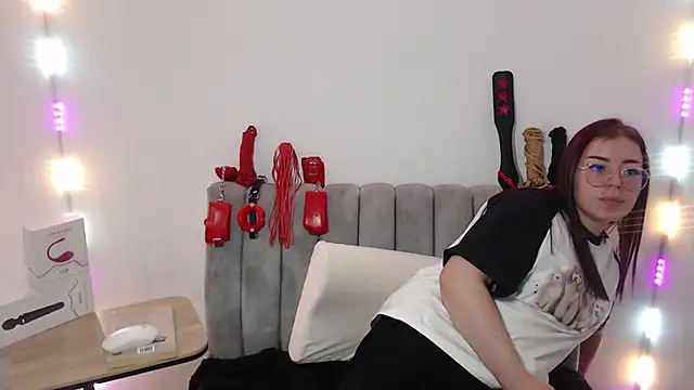 Marian Ran online show from 28, 11, 2025