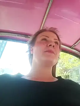 SagaaGirl online show from 16, 2, 2025