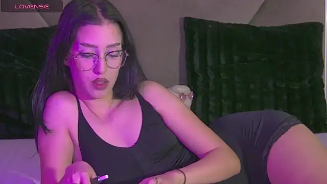 AishaHummer online show from 19, 11, 2025