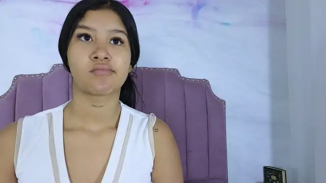 Snapshot of Aida_moreno chatting on 10, 6, 2026 Aida moreno online show from 10, 6, 2026