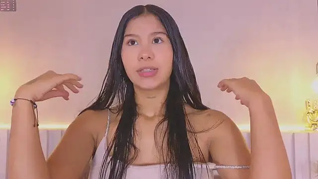 Snapshot of Aida_moreno chatting on 17, 11, 2025 Aida moreno online show from 17, 11, 2025