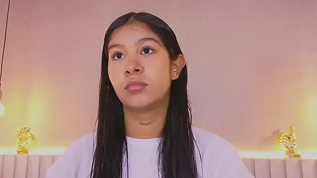 Snapshot of Aida_moreno chatting on 26, 11, 2025 Aida moreno online show from 26, 11, 2025