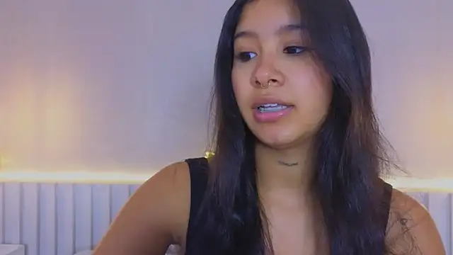 Snapshot of Aida_moreno chatting on 9, 9, 2025 Aida moreno online show from 9, 9, 2025