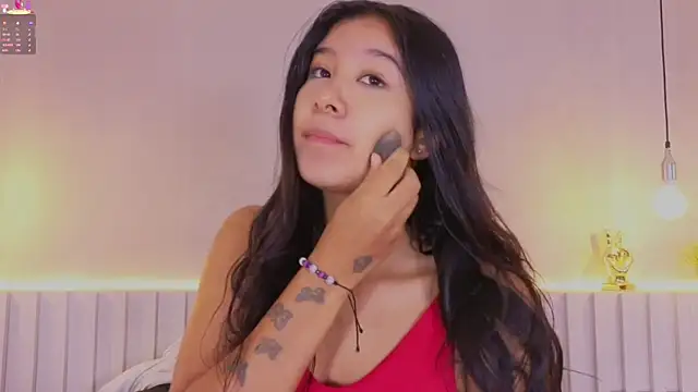 Snapshot of Aida_moreno chatting on 10, 11, 2025 Aida moreno online show from 10, 11, 2025