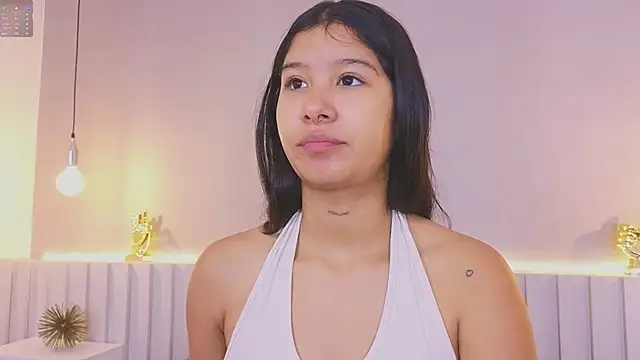 Snapshot of Aida_moreno chatting on 24, 11, 2025 Aida moreno online show from 24, 11, 2025