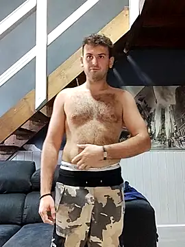 Snapshot of TheKing966 chatting on 27, 10, 2025 TheKing966 online show from 27, 10, 2025