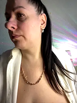 Evelinia online show from 26, 9, 2025