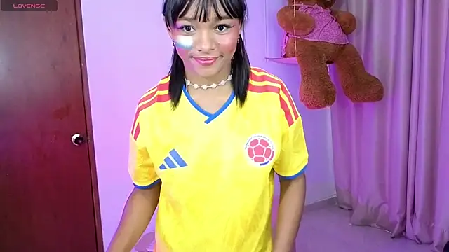 Snapshot of KaattySweet_ chatting on 17, 6, 2026 KaattySweet online show from 17, 6, 2026