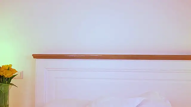 AdelineKing online show from 2, 3, 2026