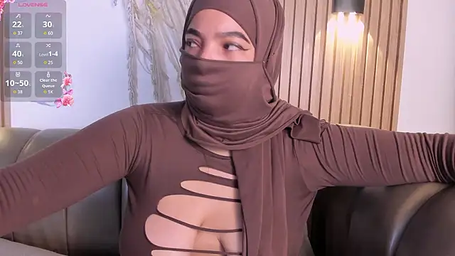 malak nanyy online show from 12, 2, 2026