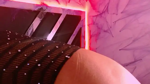 MelannyTylor online show from 30, 10, 2025