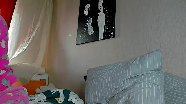 foxy blond online show from 22, 9, 2025