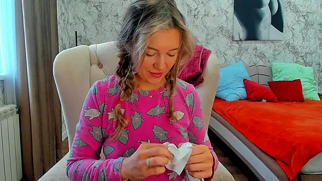 foxy blond online show from 24, 3, 2026