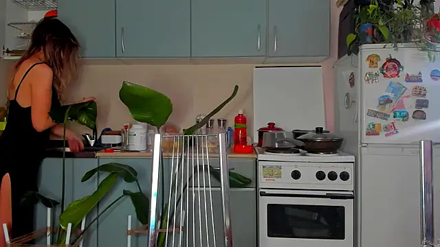 foxy blond online show from 11, 11, 2025