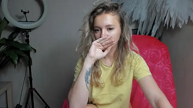 foxy blond online show from 29, 9, 2025