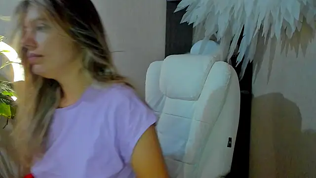 foxy blond online show from 7, 11, 2025