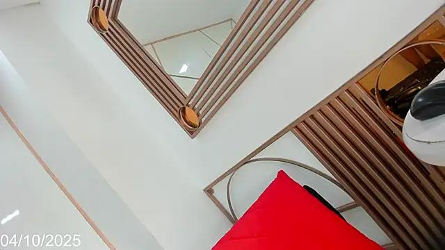 nayshalopestss online show from 4, 10, 2025