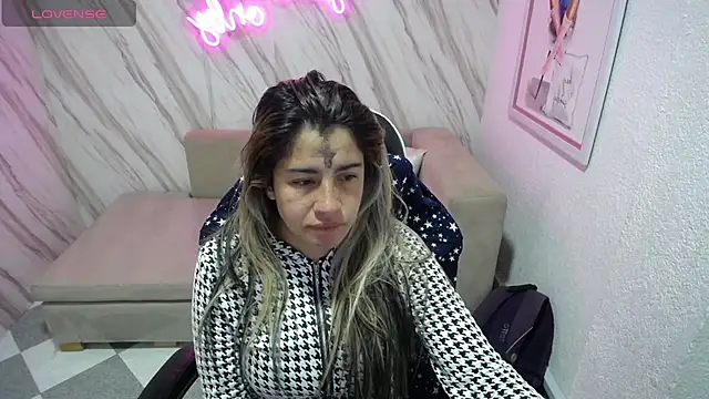 Valerie b online show from 6, 3, 2025