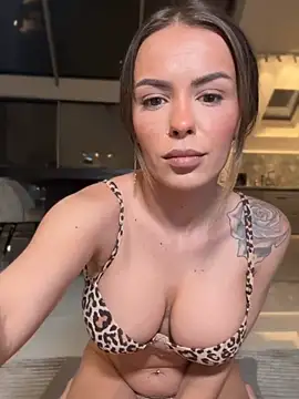 HotBella- online show from 6, 2, 2026