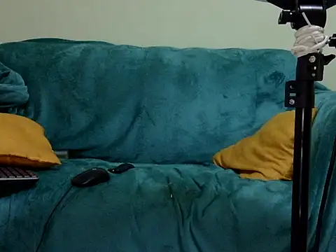 Squirt ass queen online show from 21, 3, 2025