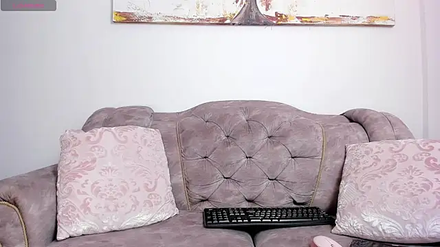 Bunny girl 006 online show from 9, 3, 2025