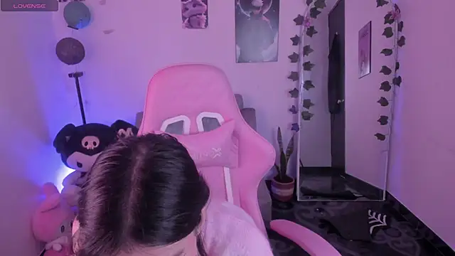 cami mila9 online show from 14, 11, 2025