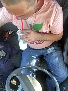 Clit commanderr online show from 17, 3, 2026