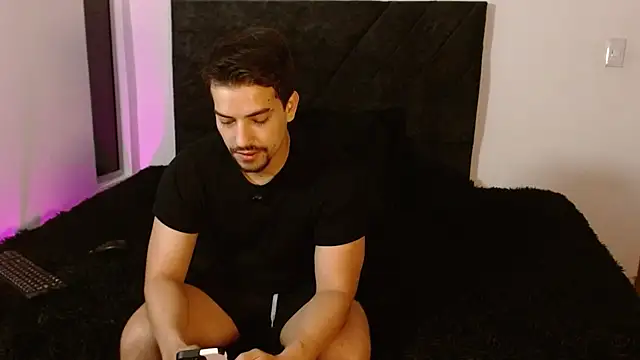 Snapshot of Ian_Daviz chatting on 9, 7, 2026 Ian Daviz online show from 9, 7, 2026
