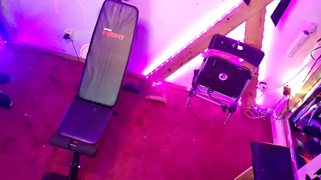 KRYZTALYNXXX online show from 1, 1, 2025