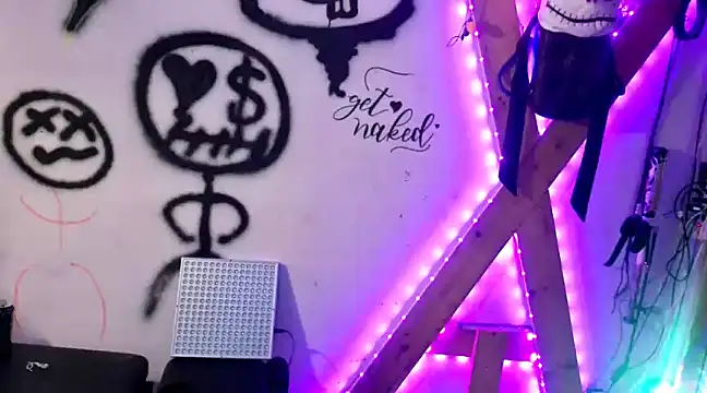 KRYZTALYNXXX online show from 24, 12, 2024