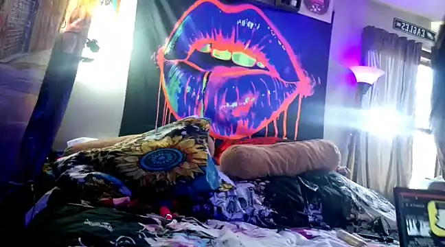 KRYZTALYNXXX online show from 17, 2, 2025