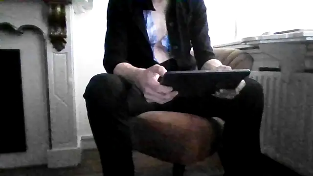 Snapshot of sjorgiogeorge chatting on 3, 4, 2026 sjorgiogeorge online show from 3, 4, 2026