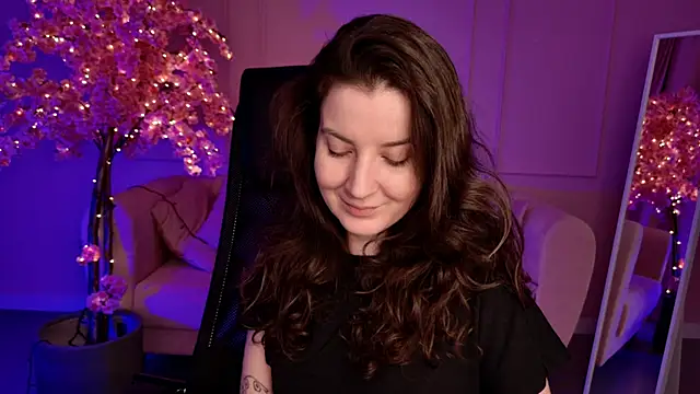 JackieByrd online show from 4, 10, 2025