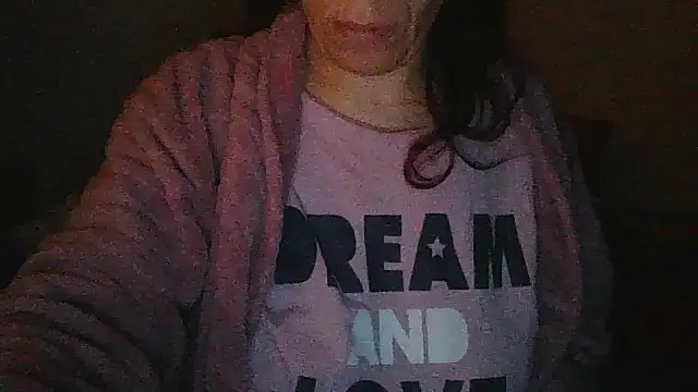 hairygirl80 online show from 5, 12, 2025