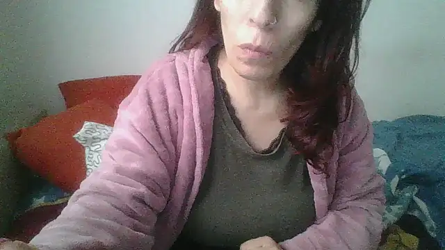 hairygirl80 online show from 2, 12, 2025