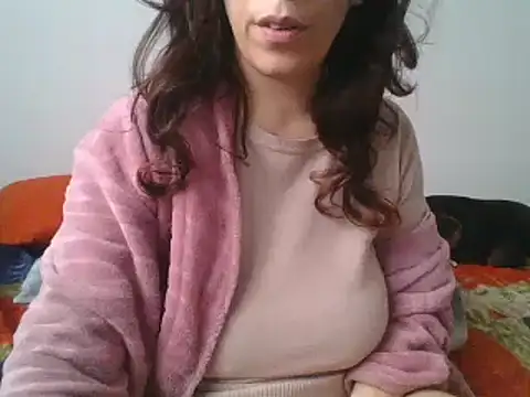 hairygirl80 online show from 6, 3, 2025